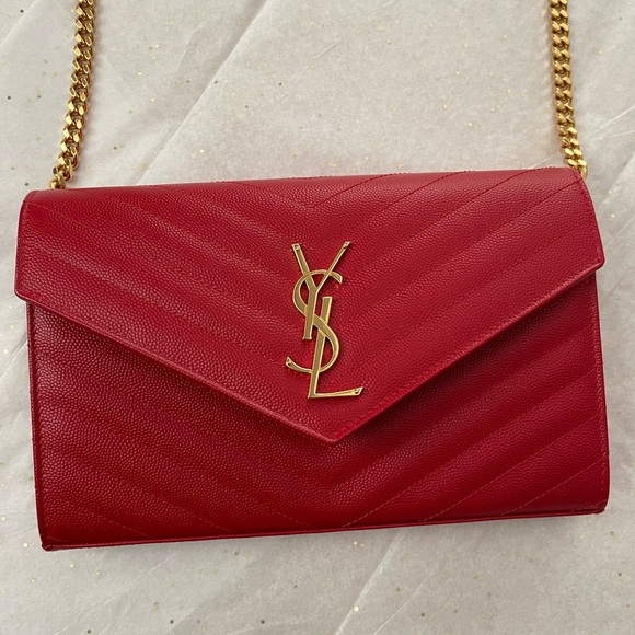 💯 Authentic Saint Laurent CASSANDRE MATELASSÉ CHAIN WALLET - Picture 1 of 12